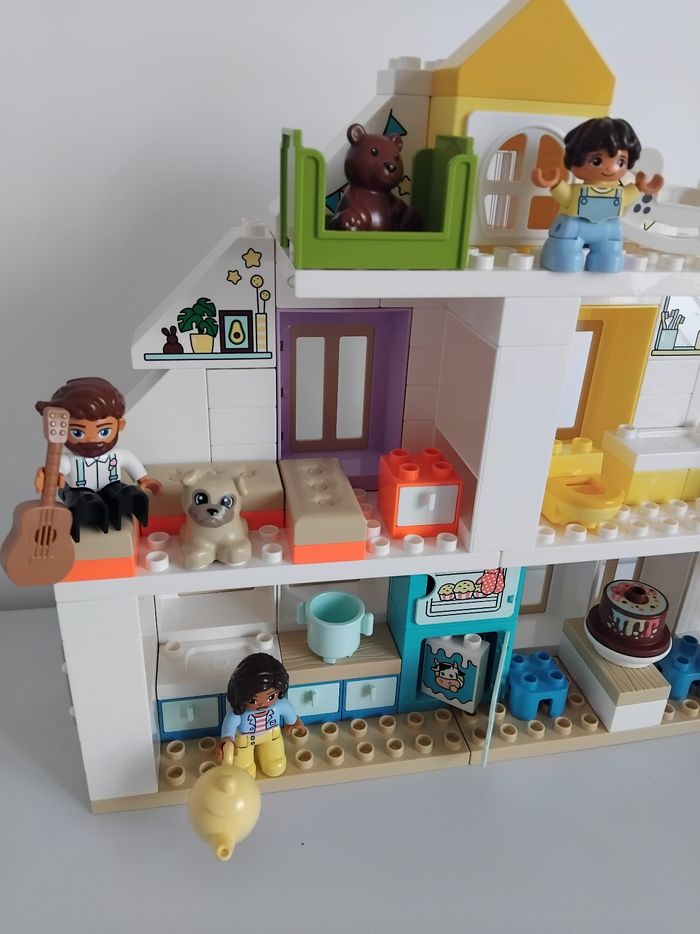 DUPLO Maison Meublée  Bonhommes et Briques 🏡 - photo numéro 2