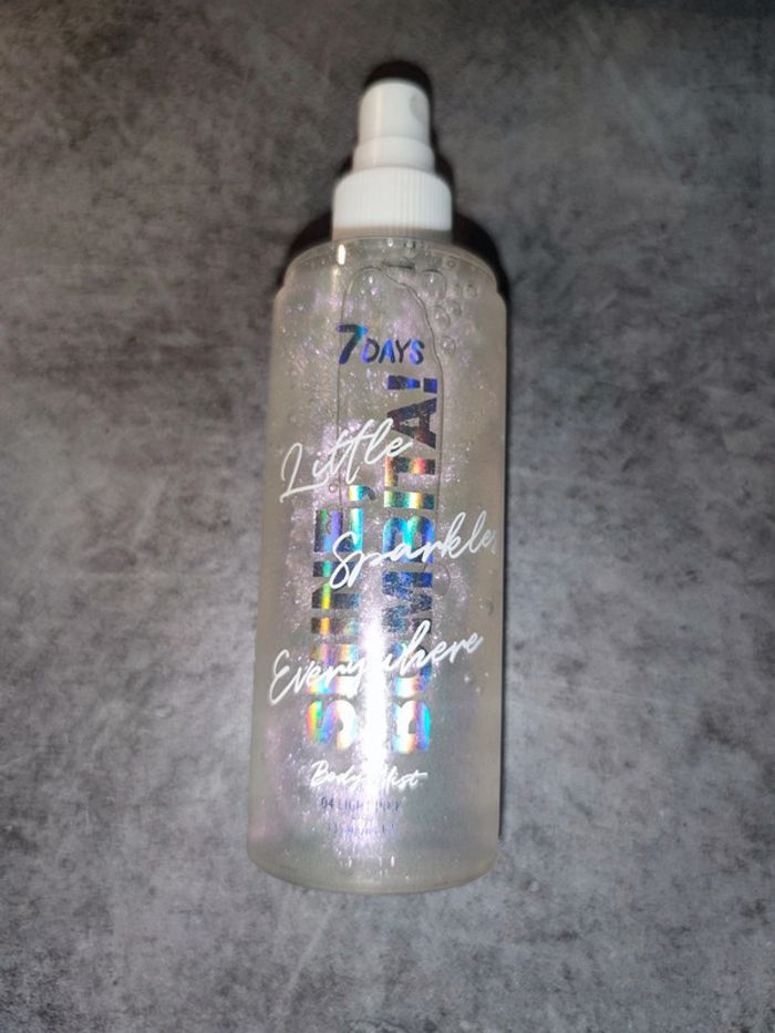 7days little sparkle everywhere eau parfumée paillettee - photo numéro 5