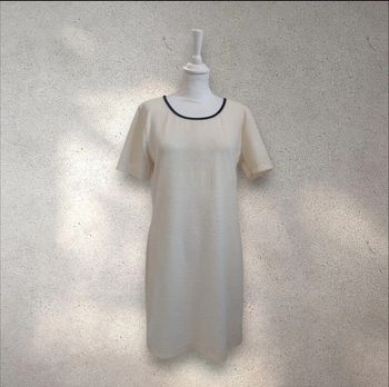 Robe d'été manches courtes zippée dans le dos L 40