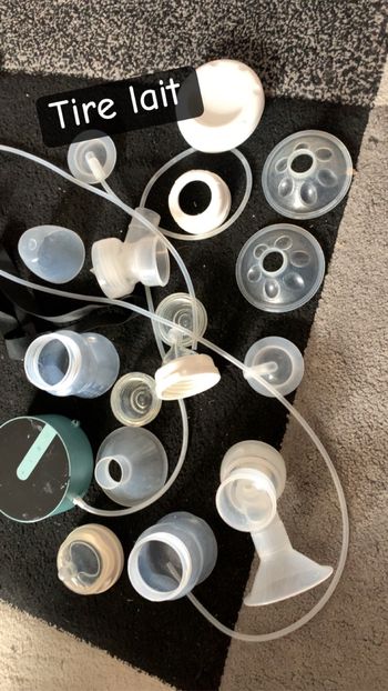 Tire lait + biberons
