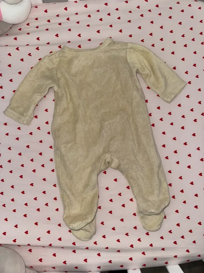 Pyjama jaune - photo numéro 2
