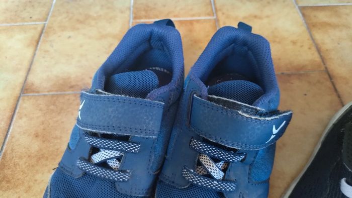 Lot de 2 paires de baskets Decathlon T27 - photo numéro 5