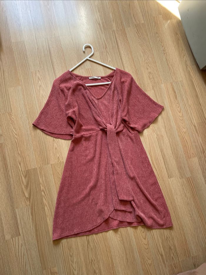 Robe rose légère