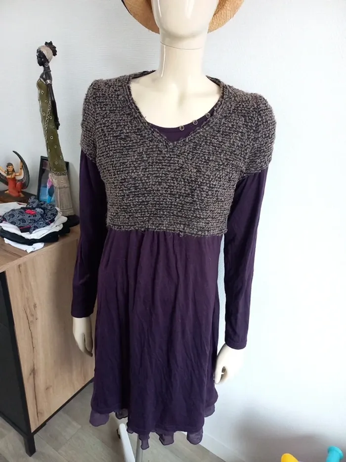 Robe T.40