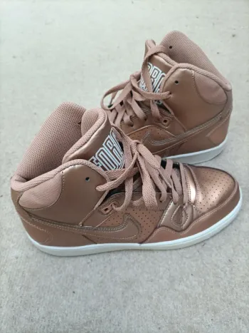 Baskets Nike Air force T38.5