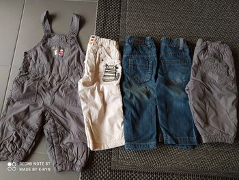 Lot pantalons 12 mois