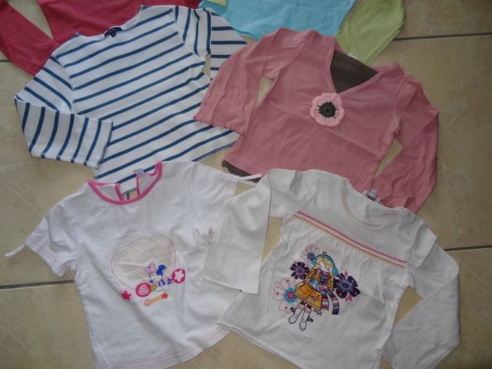 Lot de 8 t-shirts taille 4and - photo numéro 3