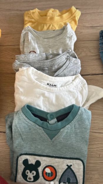 Lots de hauts 3 mois