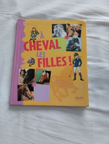 Livre A cheval les filles