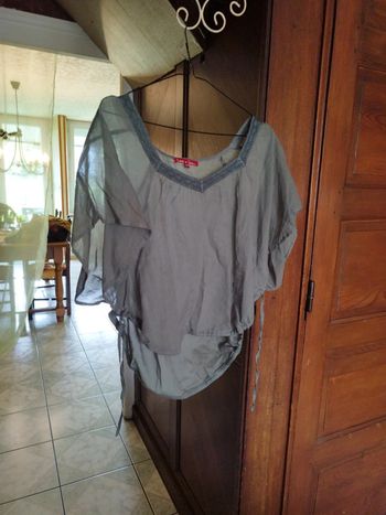 Top blouse vert kaki col dentelle vintage S/M y2k