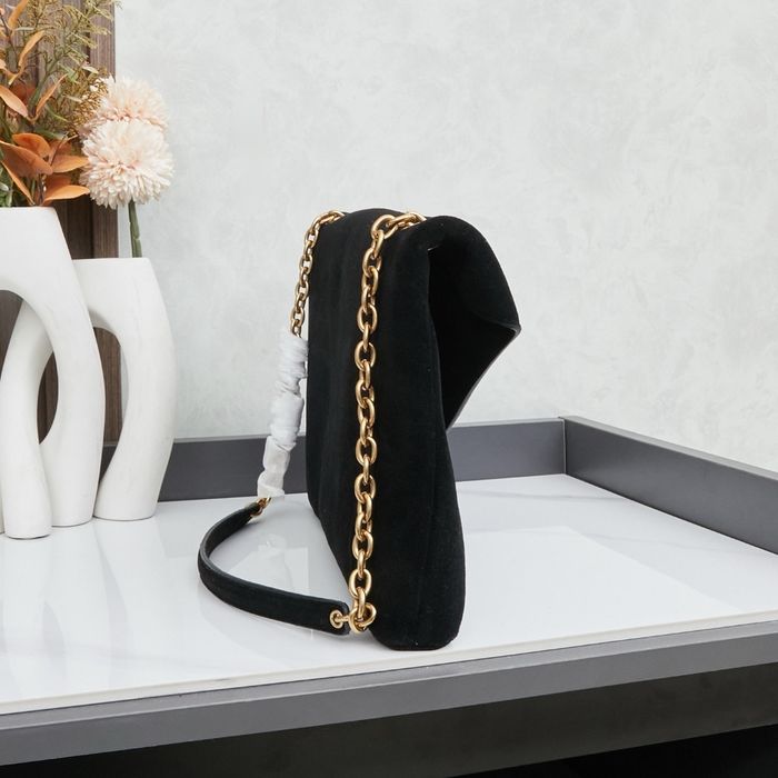 Yves Saint Laurent 8016 - photo numéro 2