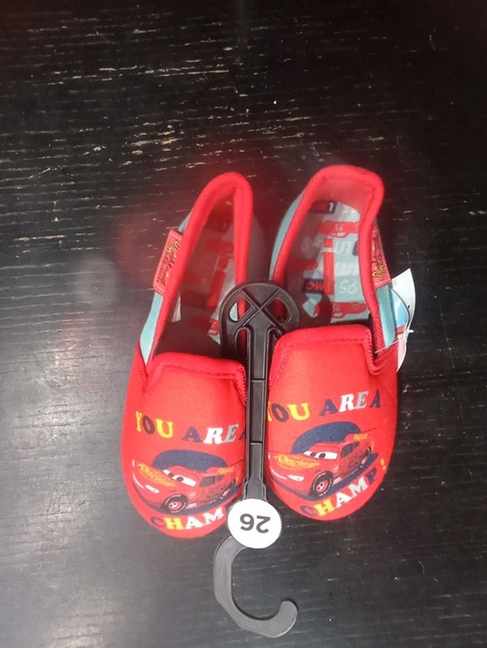 Chaussons cars taille 26