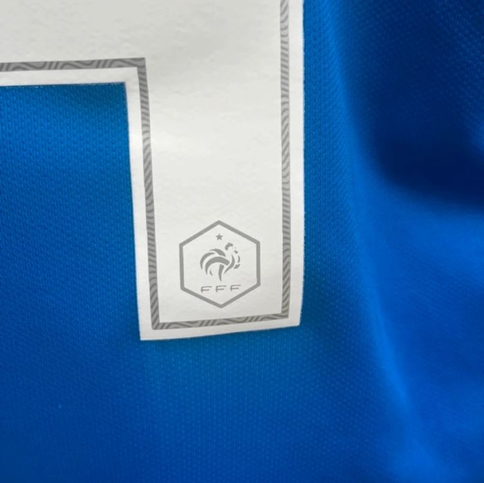 Maillot Varane France - photo numéro 3