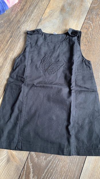 Robe simple noir motif papillon 12 mois