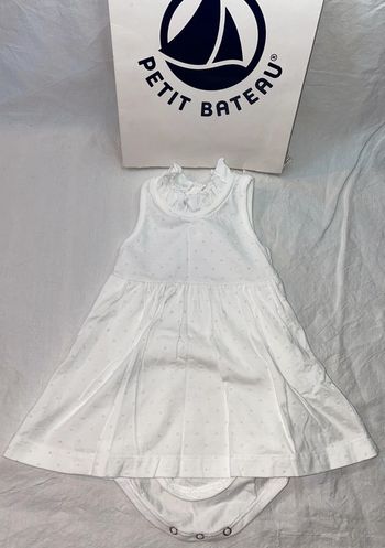 robe-body Petit Bateau 6 mois (taille pas immense)