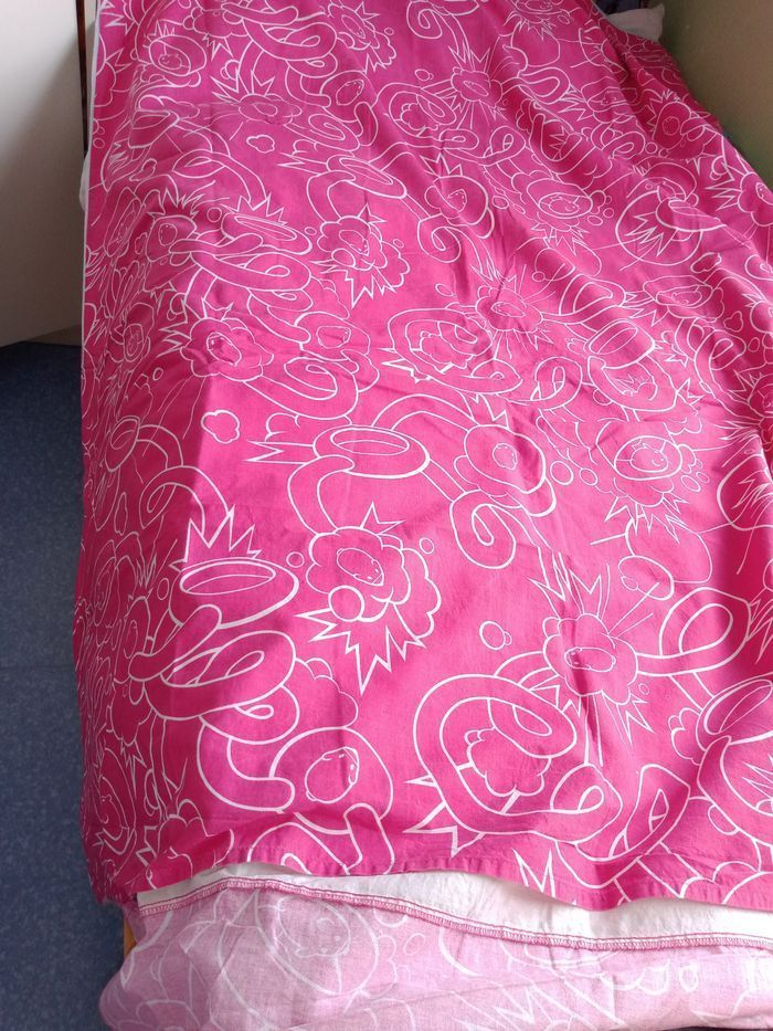 Housse de couette Zhu Zhu pets
1 personne + taie d'oreiller - photo numéro 4