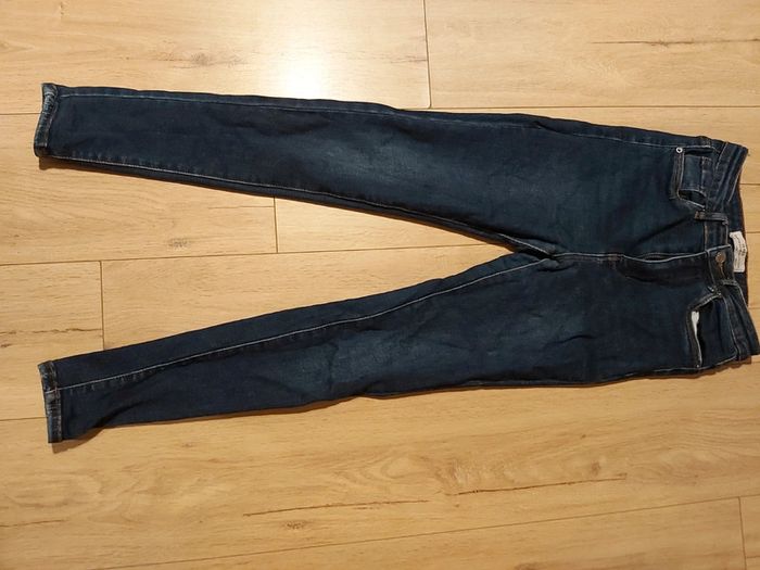 Jean brute femme taille haute
