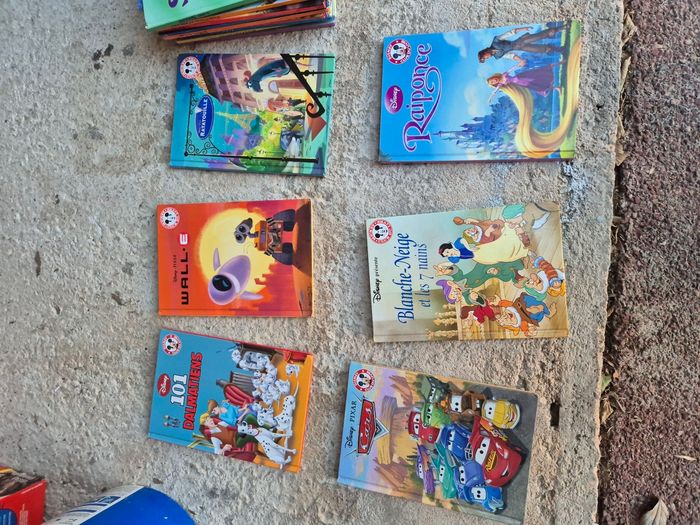 Lot livre Disney