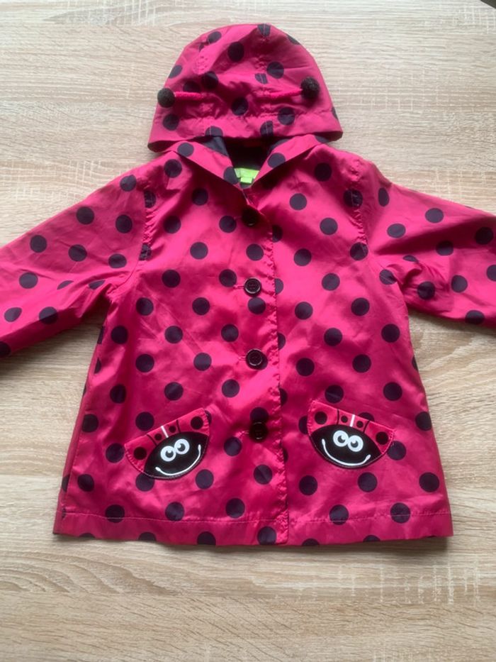 • Manteau pluie fille à pois ~ 23 mois •