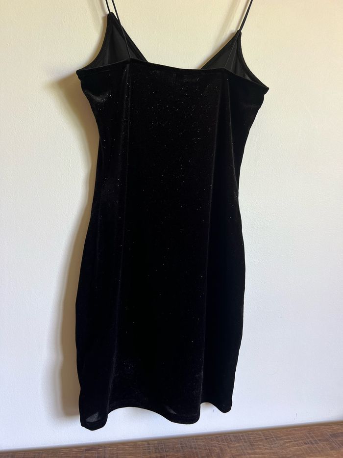 Robe pailletée - photo numéro 7
