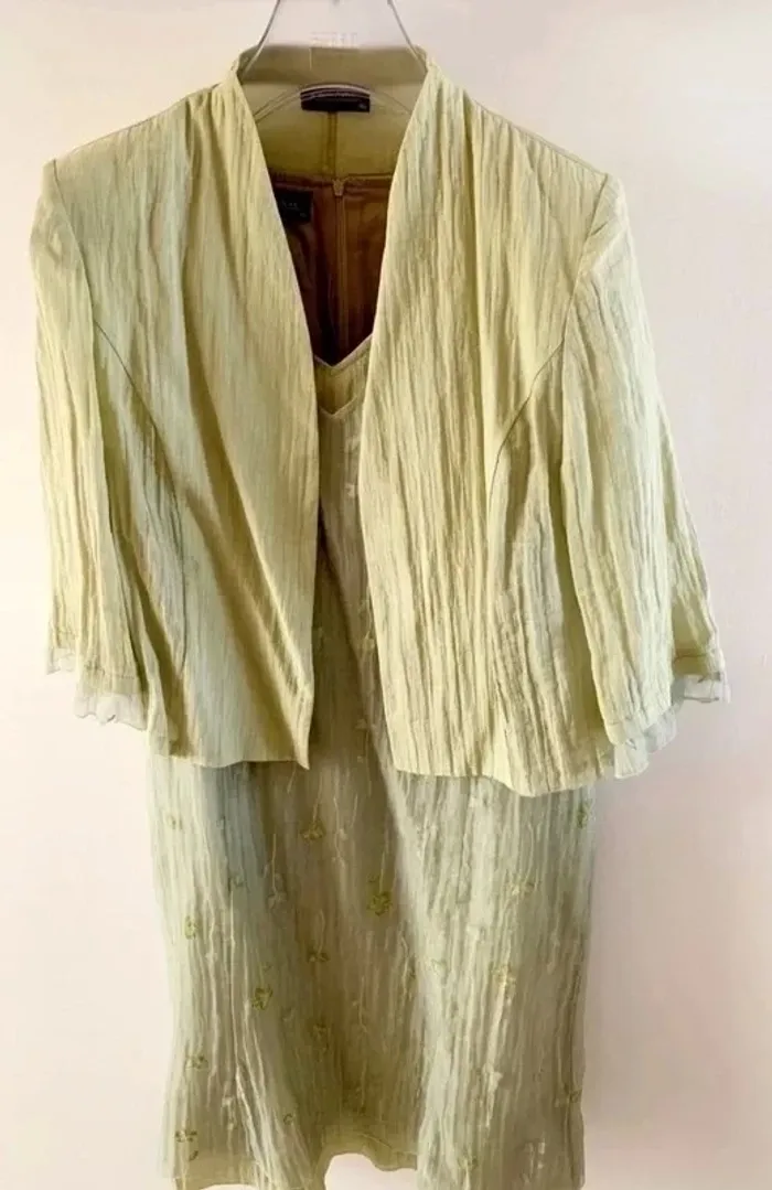🫒 Ensemble robe + veste 46 vert anis - photo numéro 3