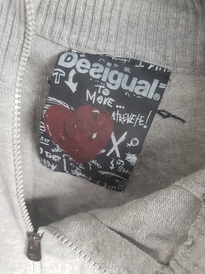 Veste/Pull Desigual Homme Taille M - photo numéro 9