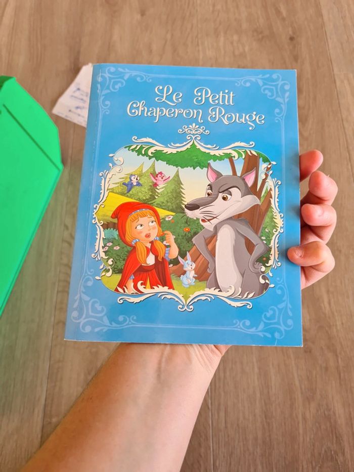 Livre le petit chaperon rouge