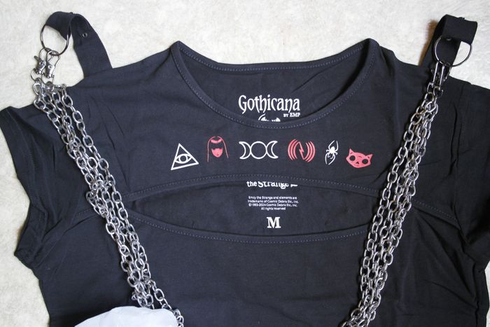 T-shirt Emily the Strange - taille M - photo numéro 3