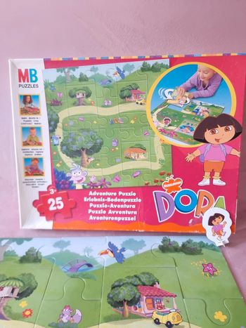 Puzzle aventures 25 pièces avec personnage Dora