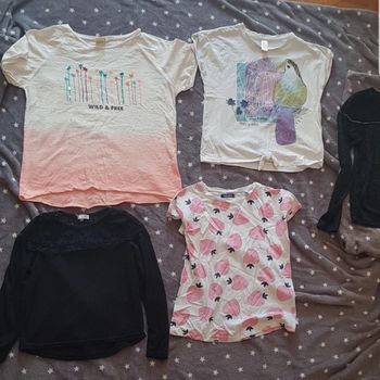 Lot 5 hauts fille 10 ans