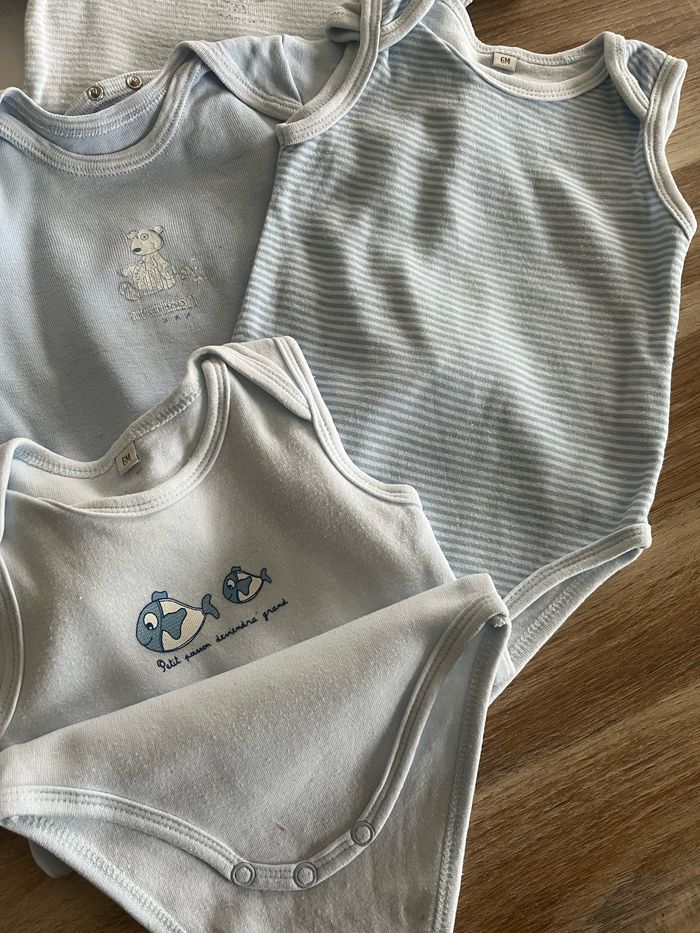 Lot bodies 6 mois manches courtes - photo numéro 3