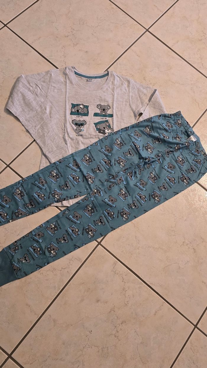 (Neufs non portés) 😍🥰🩷 pyjamas 10 ans fille 🩷🥰😍 - photo numéro 6