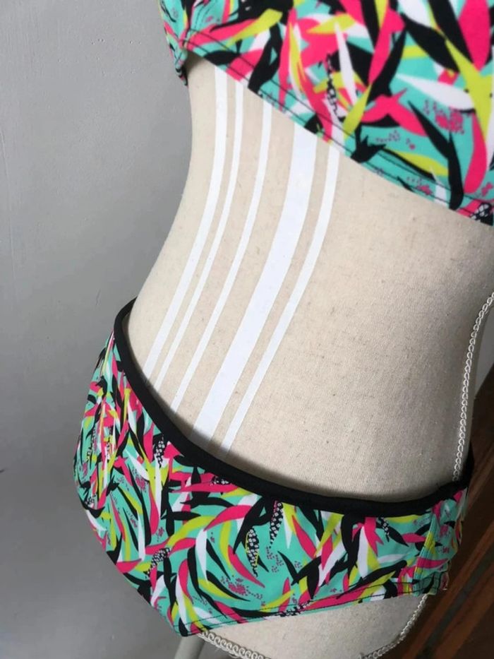 Sublime bikini olaian taille 46 95 D fR motifs feuilles multicolores très bon état - photo numéro 6