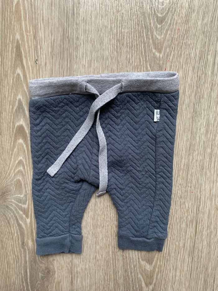 3 pantalon 3 mois - photo numéro 6
