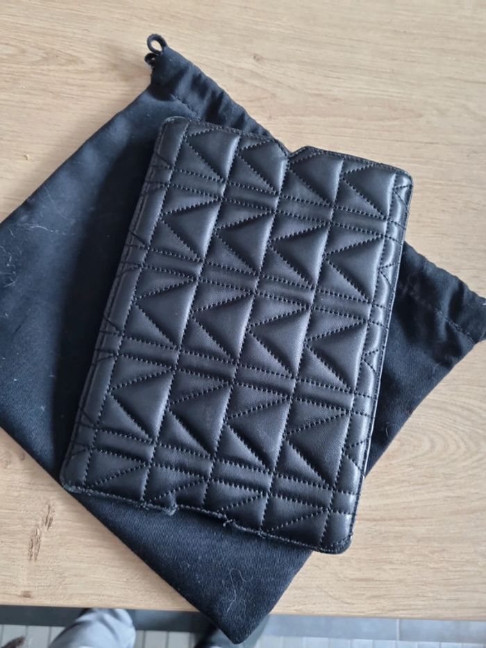 Pochette ordinateur lagerfield cuir noir - photo numéro 8