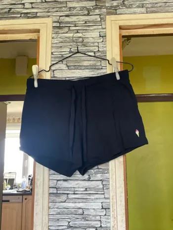 Short femme L