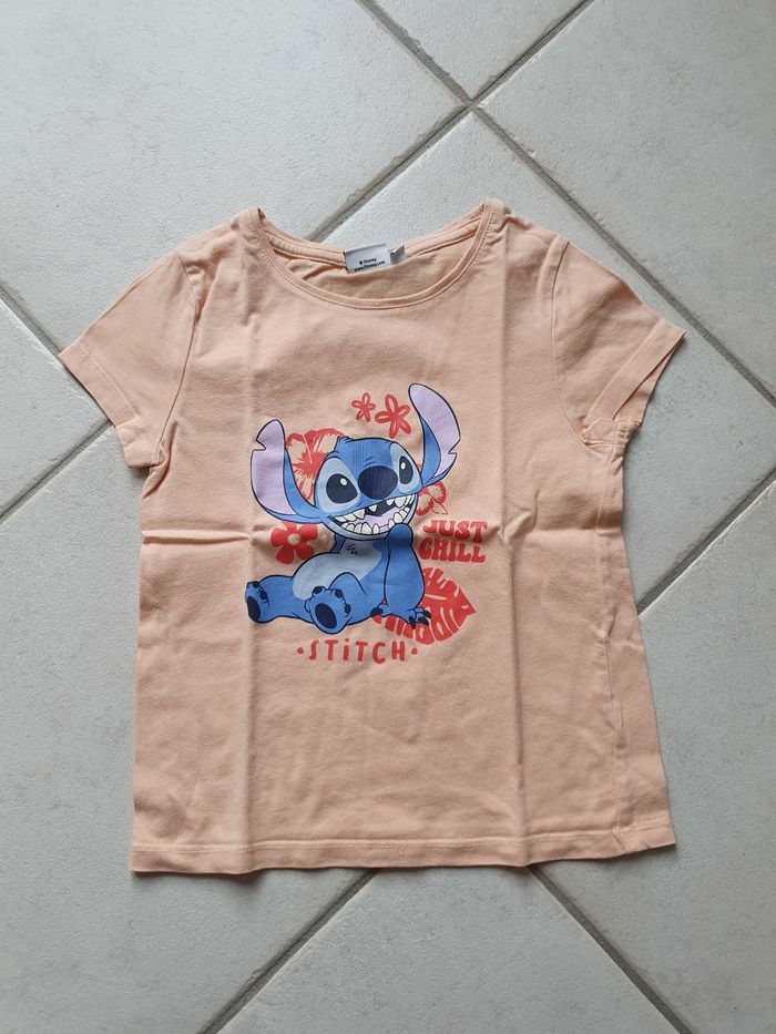 Lot de tee shirt Stitch 6 ans - photo numéro 2