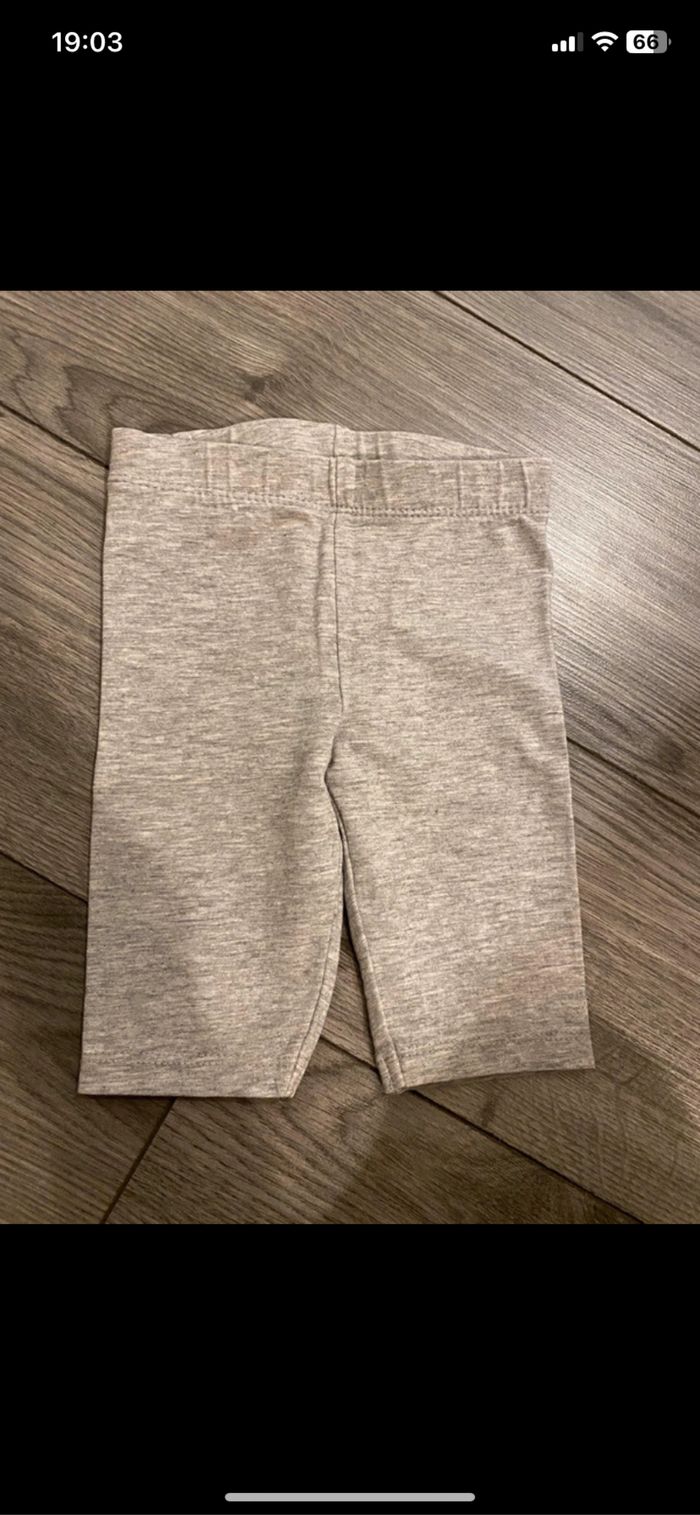 Lot vêtements 12 mois - photo numéro 3