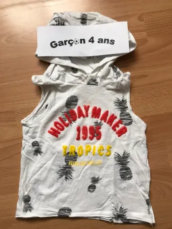 Débardeur capuche 4 ans