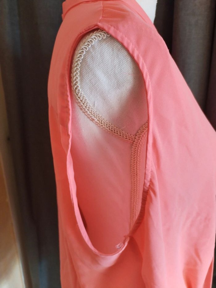 Haut , corail rose - sans manche taille 48 - photo numéro 8