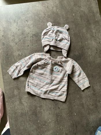 Pull col rond + bonnet