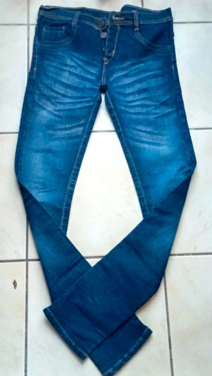 Pantalon en jean comme neuf