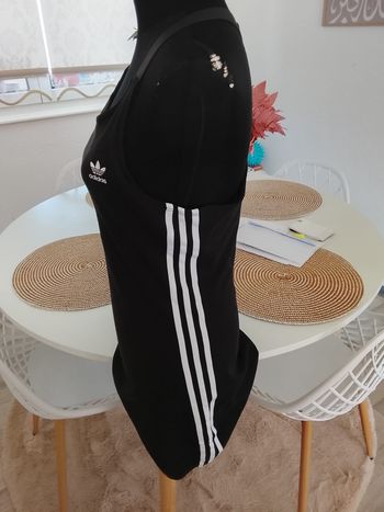 Robe adidas