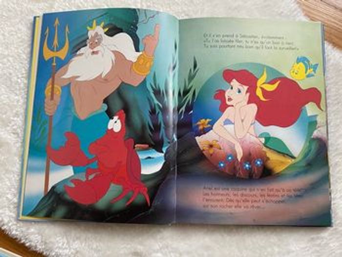 Livre Disney - La Petite Sirène - 1990 - photo numéro 3