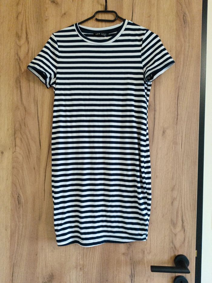 Robe de grossesse à rayures. Taille S