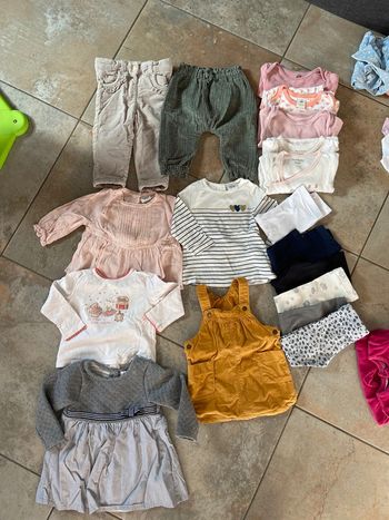 Lot vêtements 9 mois