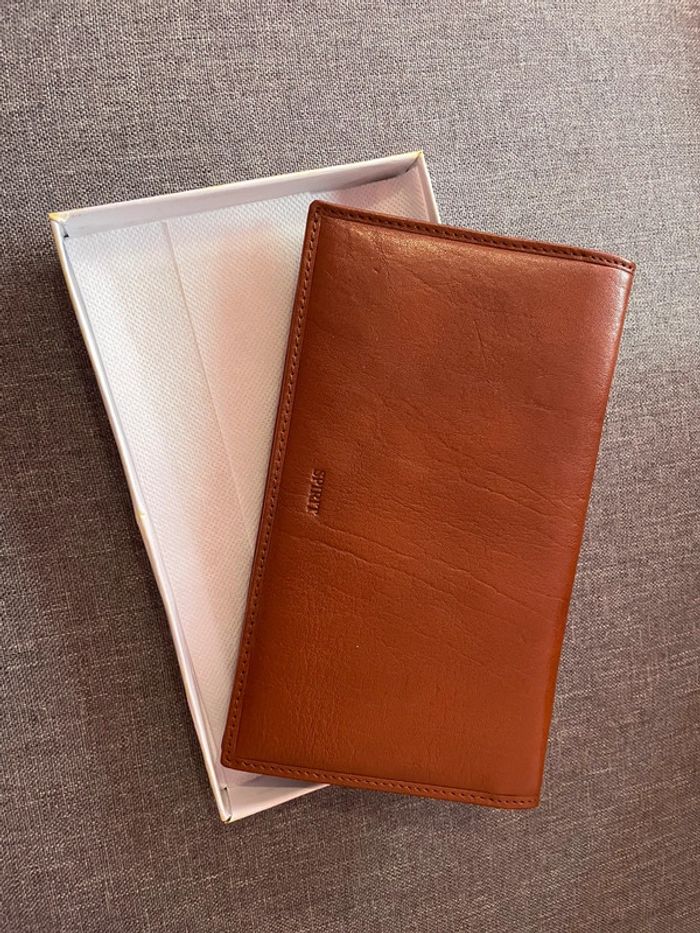 Portefeuille marron neuf en cuir,  Spirit