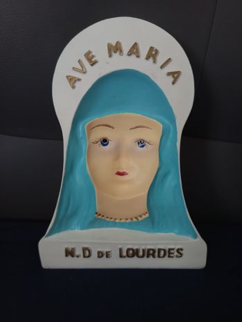 Statue ND de Lourdes