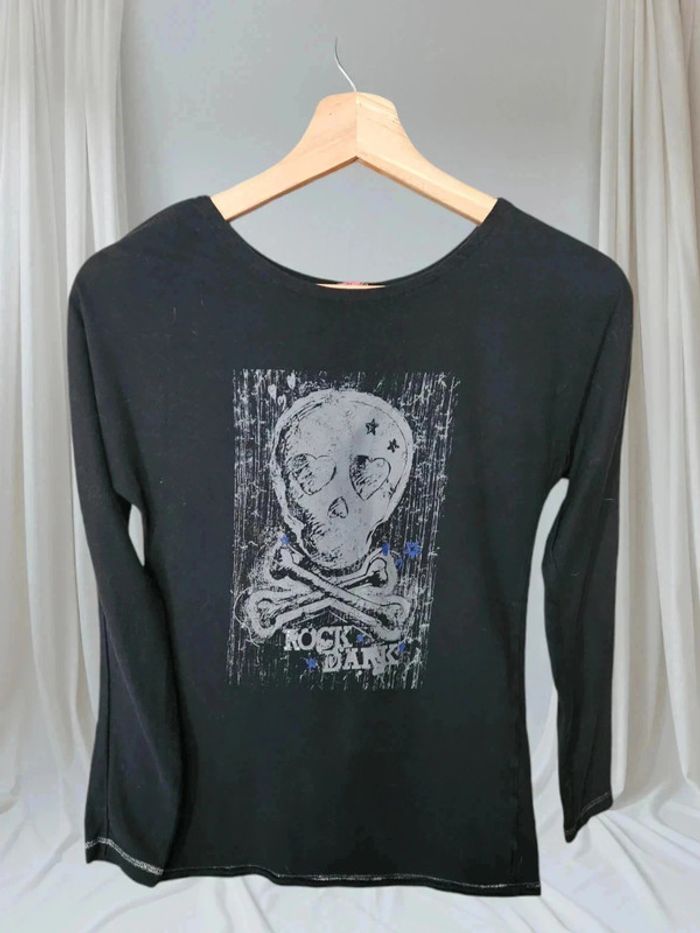 Tee-shirt tête de mort - photo numéro 2