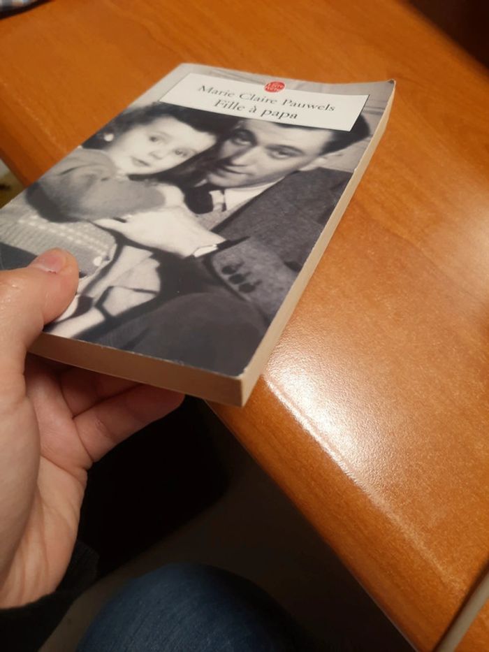 Fille à papa livre de poche - photo numéro 3